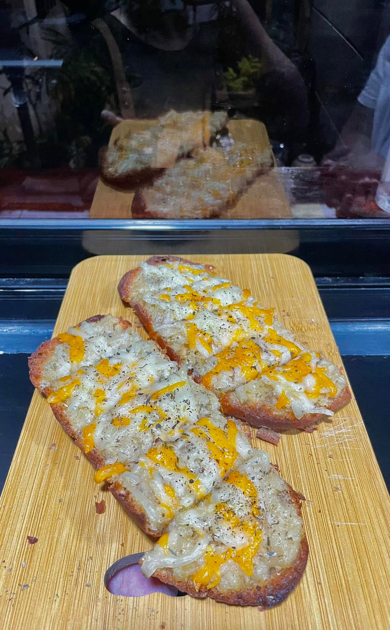 Garlic Flat Bread